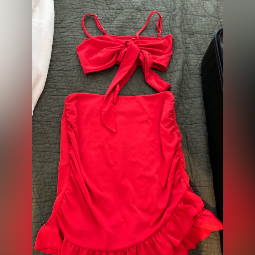 Two piece skirt set